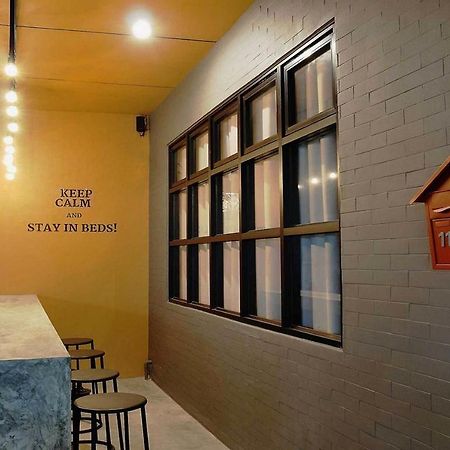 Oyo 1032 Beds Patong Phuket Exterior foto