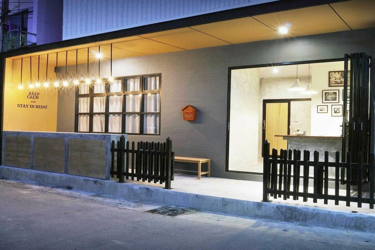 Oyo 1032 Beds Patong Phuket Exterior foto
