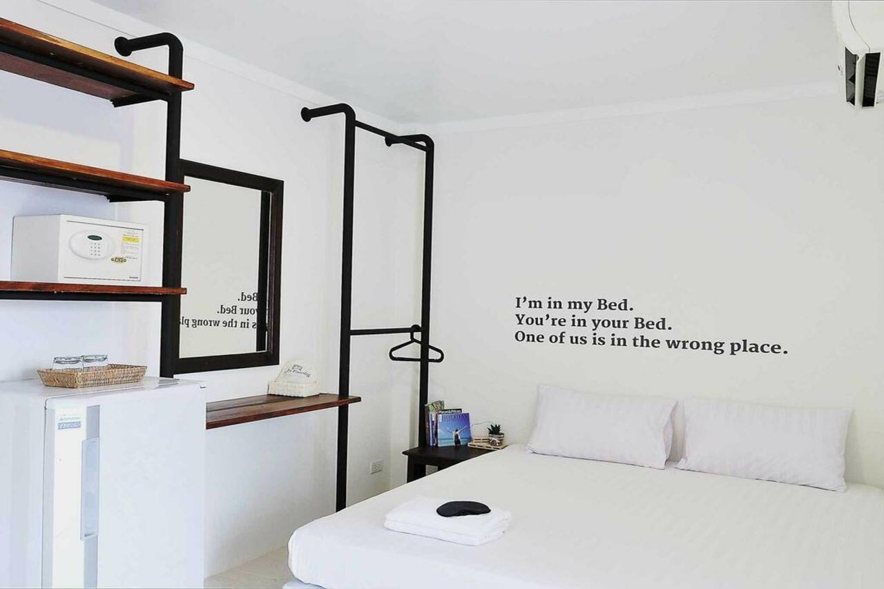 Oyo 1032 Beds Patong Phuket Exterior foto